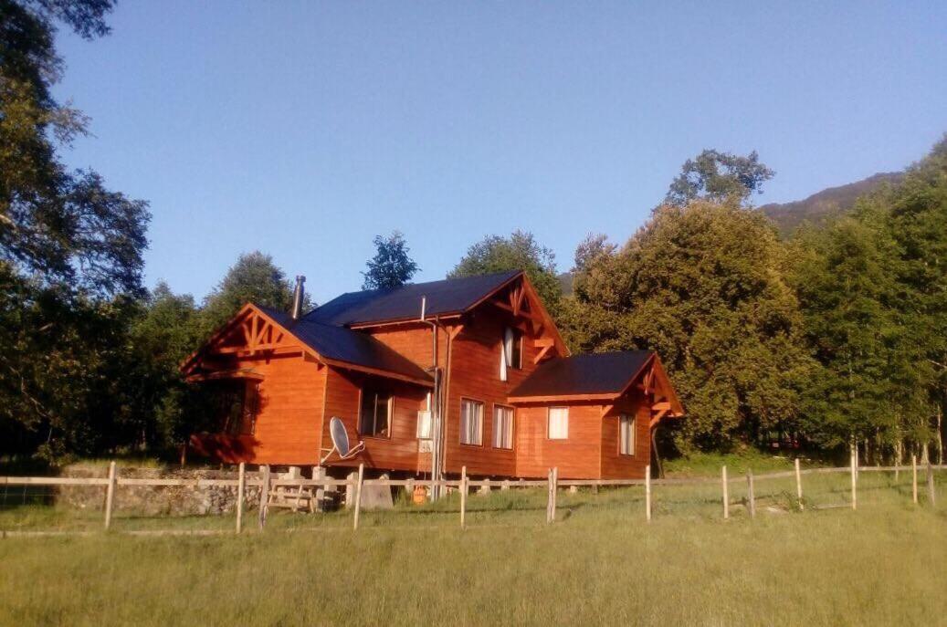 Cabanas Los Canelos Hermosa Granja En Pucón Kültér fotó
